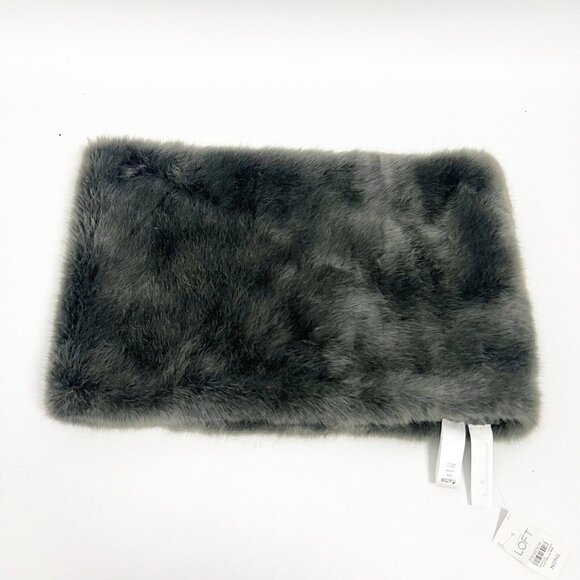 Loft Ann Taylor Women’s Grey Faux Fur Gaitor Scarf NWT - Picture 2 of 9